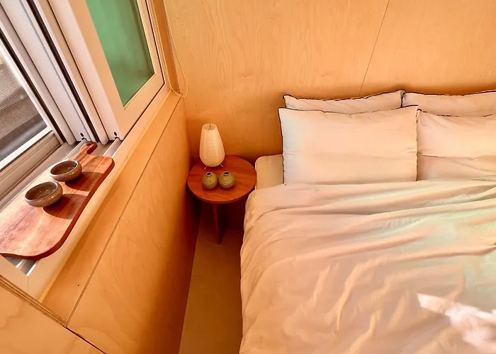 But Seongsu Aparthotel 4*