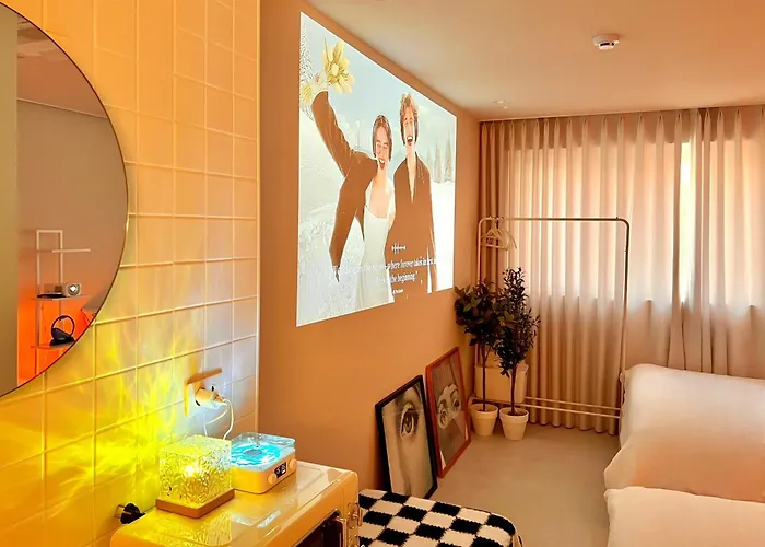 But Seongsu Aparthotel