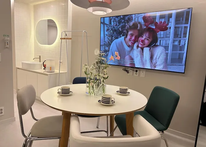 But Seongsu Aparthotel 4*